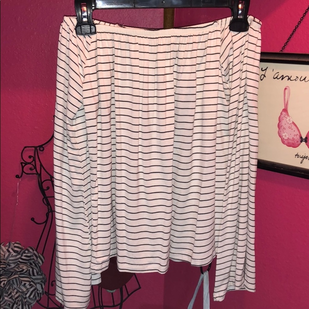 Cute Off the Shoulder Shirt